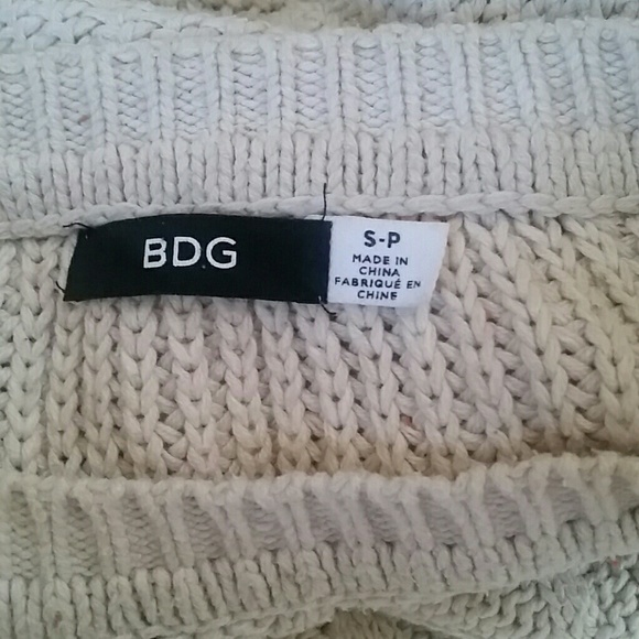 Sweater - Picture 4 of 5